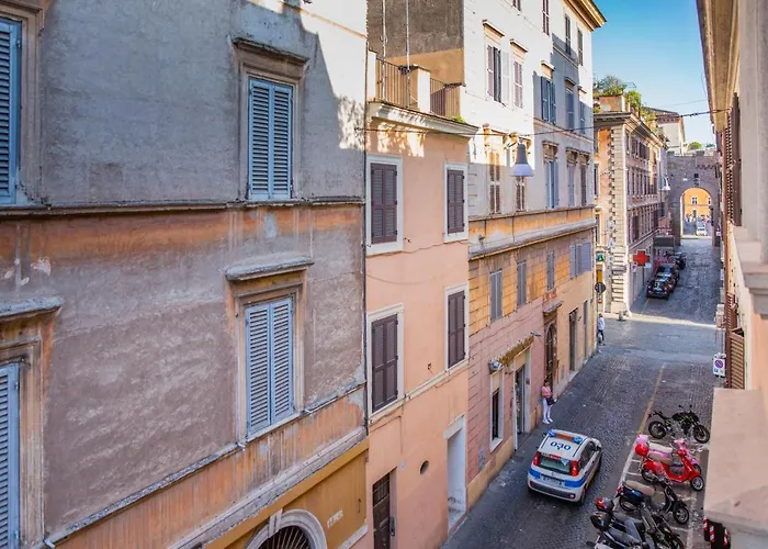 Spacious With Sunny Terrace Near Vatican Apartamento *