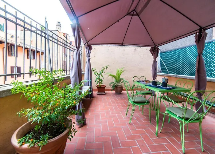 Spacious With Sunny Terrace Near Vatican Apartamento Roma