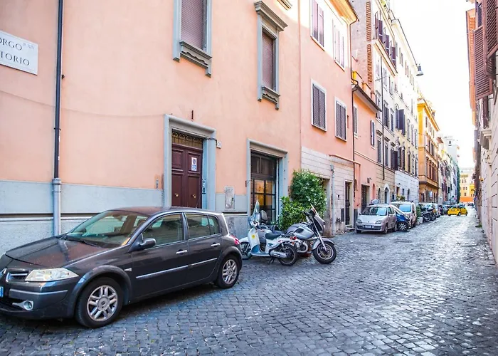 Spacious With Sunny Terrace Near Vatican * Roma